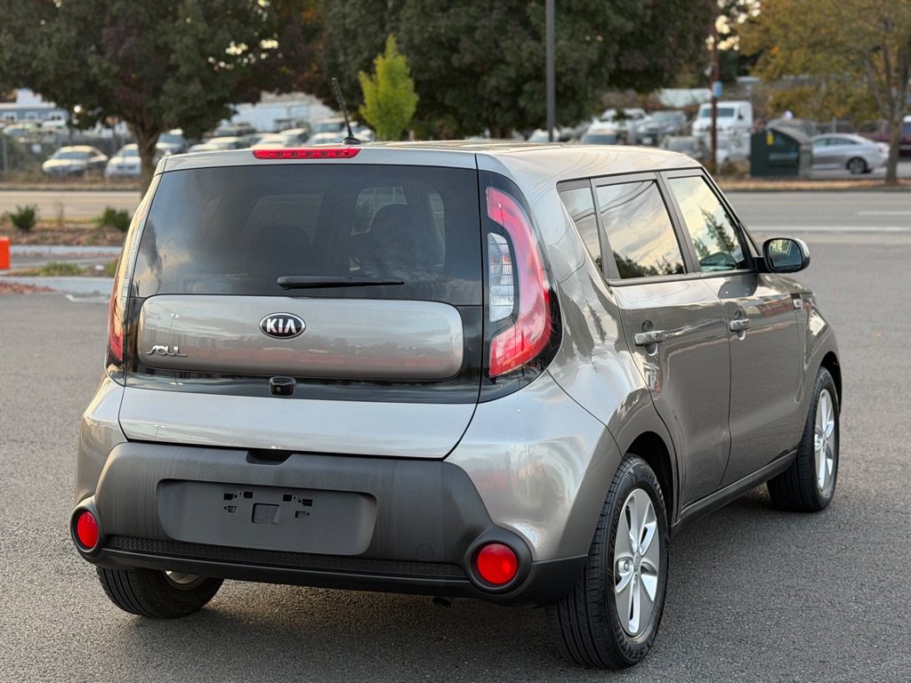 Used 2016 Kia Soul w/ Convenience Package FWD image 5