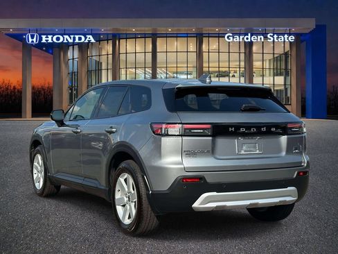 Used 2024 Honda Prologue EX image 4