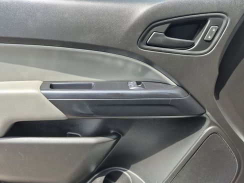 Used 2021 Chevrolet Colorado W/T w/ WT Convenience Package image 7