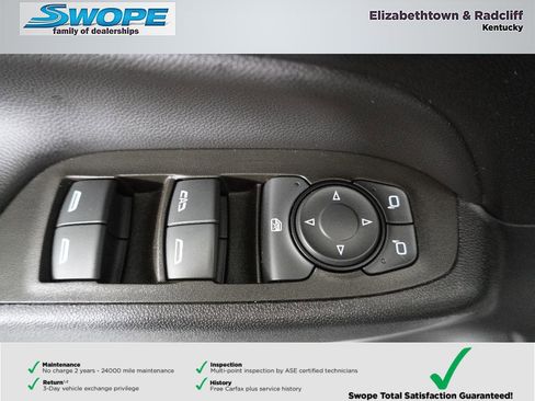 Used 2023 Chevrolet Equinox LT image 19