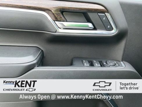 Used 2024 GMC Sierra 1500 Elevation image 34