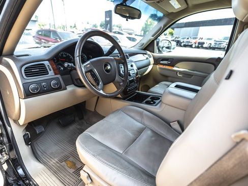 Used 2010 Chevrolet Tahoe LT AWD/4WD image 13