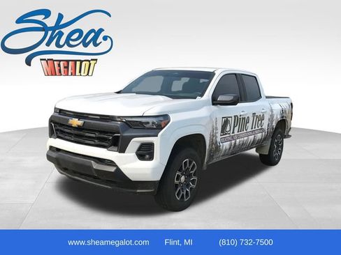 Used 2024 Chevrolet Colorado LT w/ LT Convenience Package III AWD/4WD image 1