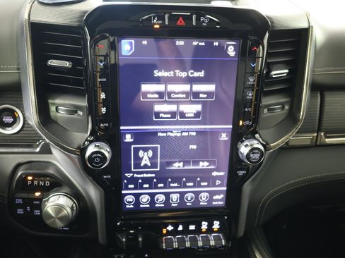 Used 2019 RAM 1500 Limited AWD/4WD image 16