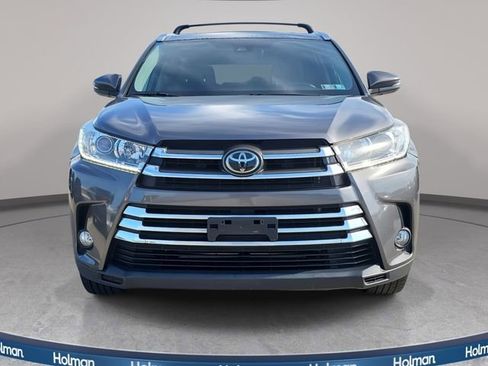 Used 2018 Toyota Highlander Limited w/ Protection Package #3 AWD/4WD image 3
