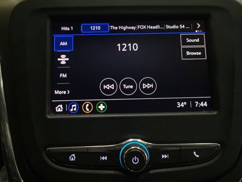 Used 2022 Chevrolet Equinox LS image 25