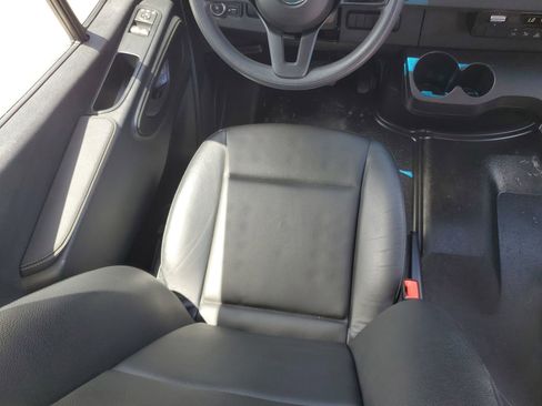Used 2023 Mercedes-Benz Sprinter 144 Cargo image 13
