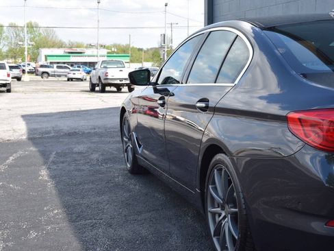 Used 2017 BMW 530i xDrive AWD/4WD image 6