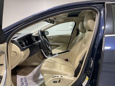 Used 2013 Volvo S60 T5 image 19