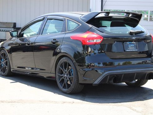 Used 2016 Ford Focus RS AWD/4WD image 2