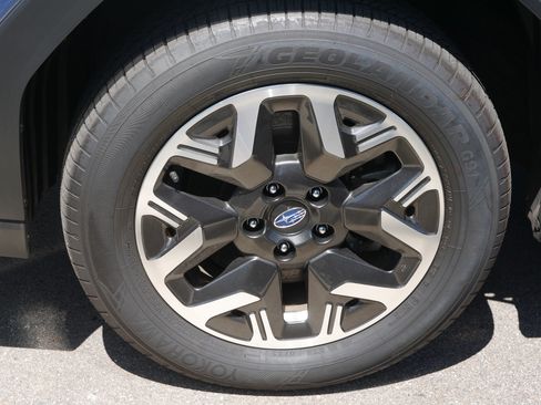 Used 2025 Subaru Forester Premium AWD/4WD image 15