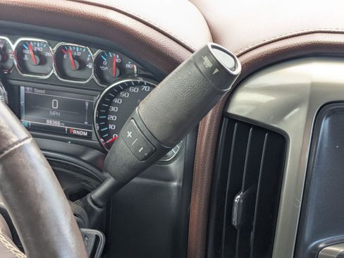 Used 2014 Chevrolet Silverado 1500 High Country AWD/4WD image 24