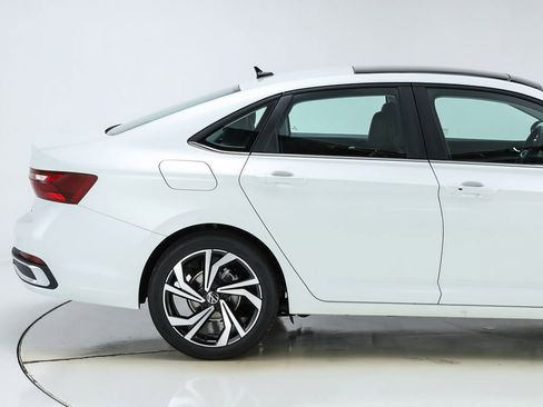 New 2026 Volkswagen Jetta SEL image 11