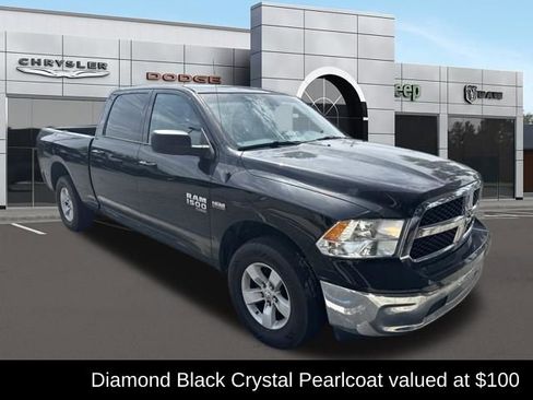 Used 2020 RAM 1500 Classic SLT AWD/4WD image 1