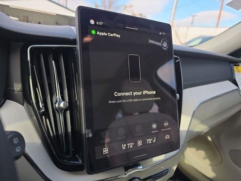 New 2026 Volvo XC60 B5 Ultra w/ Protection Package Premier image 31