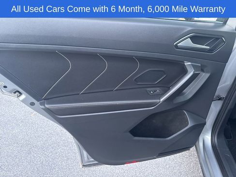 Used 2022 Volkswagen Tiguan SE R-Line image 24