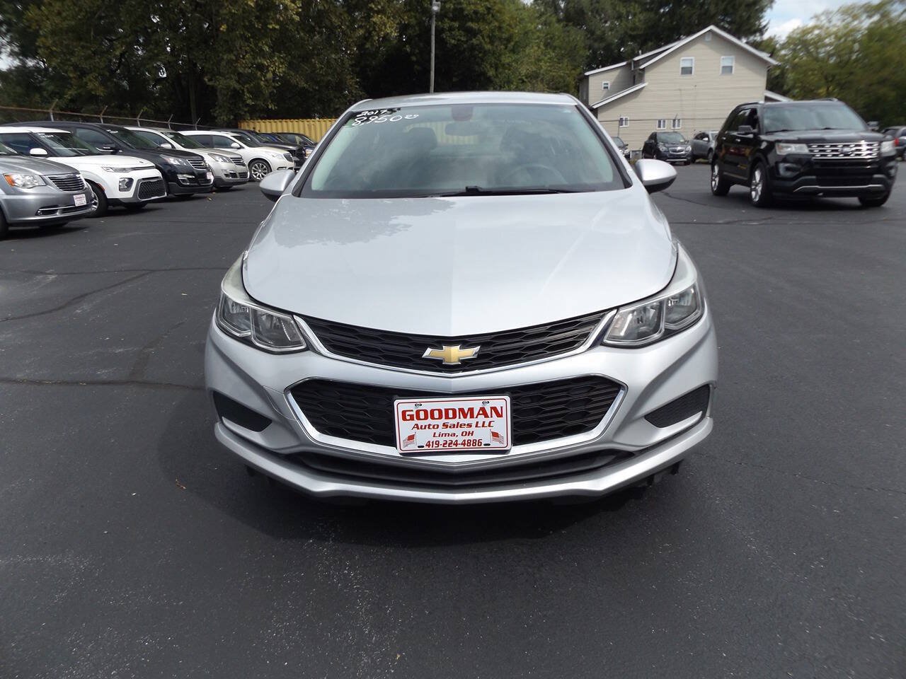 Used 2017 Chevrolet Cruze LS FWD image 2
