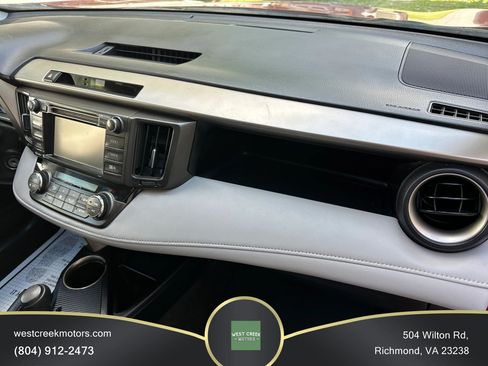 Used 2015 Toyota RAV4 XLE AWD/4WD image 11