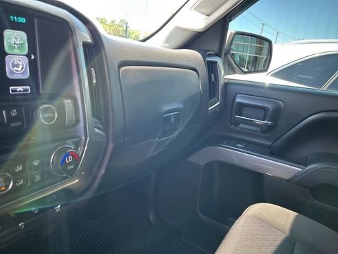 Used 2017 Chevrolet Silverado 1500 LT w/ All Star Edition AWD/4WD image 28