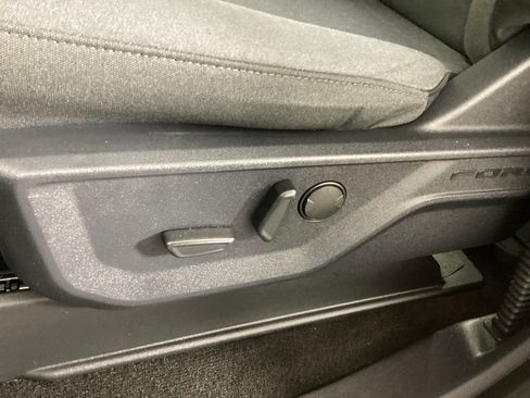 Used 2022 Ford F150 XLT w/ Equipment Group 302A High image 17