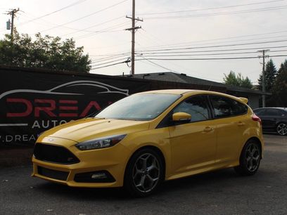 Used 2017 Ford Focus ST