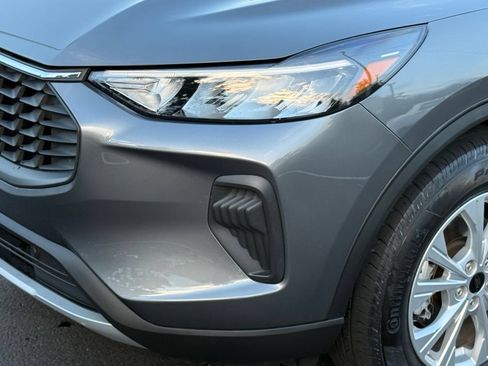 Used 2023 Ford Escape Active AWD/4WD image 10