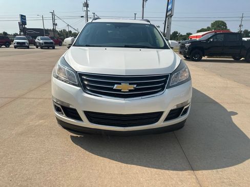 Used 2014 Chevrolet Traverse LT AWD/4WD image 25