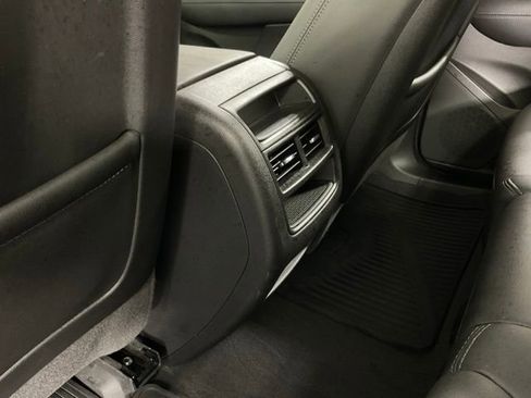 Used 2020 Cadillac XT5 Luxury image 13