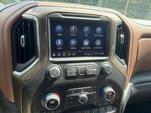 Used 2022 Chevrolet Silverado 3500 High Country w/ Z71 Off-Road Package AWD/4WD image 9
