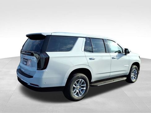New 2026 Chevrolet Tahoe LT image 3