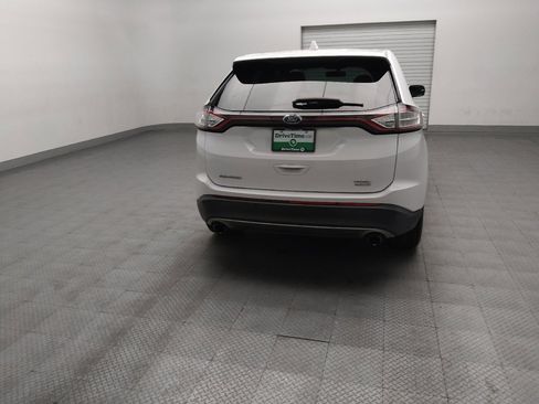 Used 2016 Ford Edge SEL FWD image 7