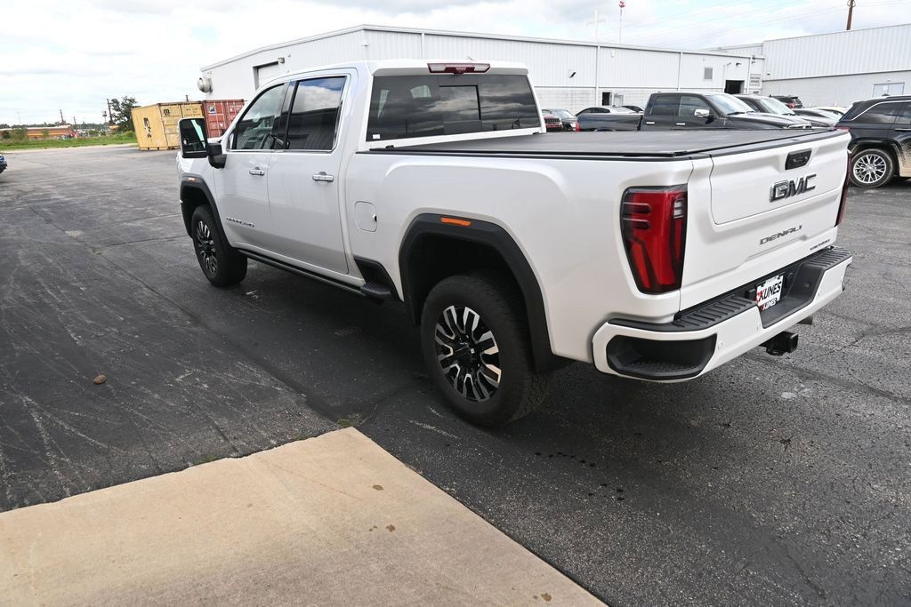 Used 2025 GMC Sierra 3500 Denali Ultimate AWD/4WD image 12
