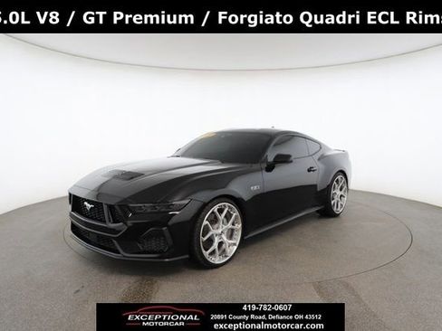 Used 2025 Ford Mustang GT Premium image 2