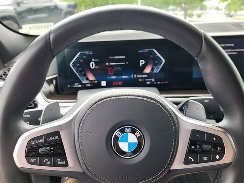 Used 2025 BMW X6 xDrive40i image 11