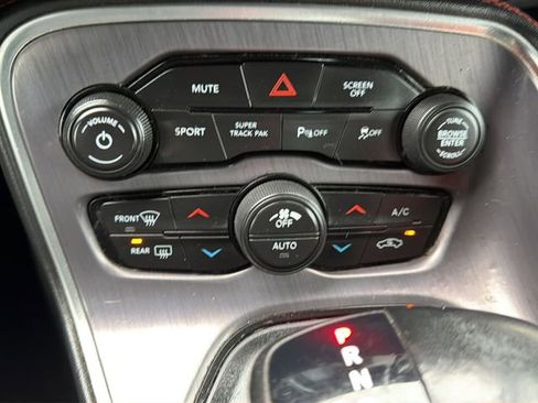Used 2018 Dodge Challenger R/T Scat Pack image 24