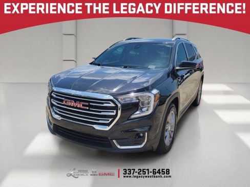 Used 2024 GMC Terrain SLT FWD image 1