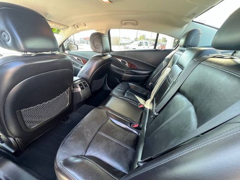 Used 2011 Buick LaCrosse CXL FWD image 11