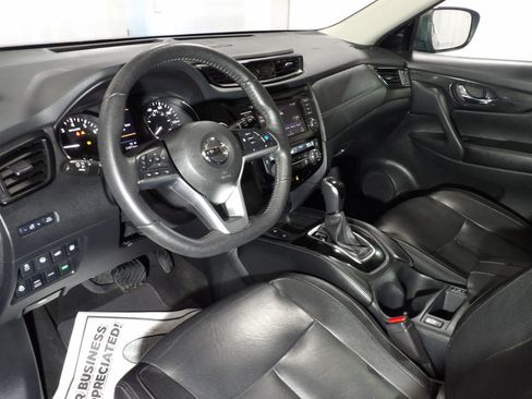 Used 2020 Nissan Rogue SL image 9