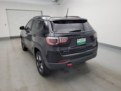 Used 2017 Jeep Compass Trailhawk w/ Navigation Group AWD/4WD image 5