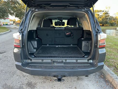 Used 2024 Toyota 4Runner SR5 image 10