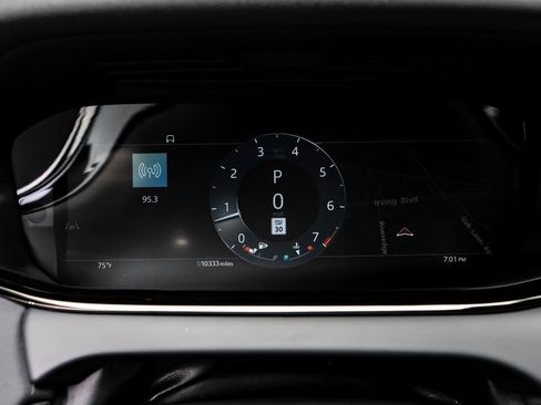 Used 2024 Land Rover Range Rover Evoque S image 23