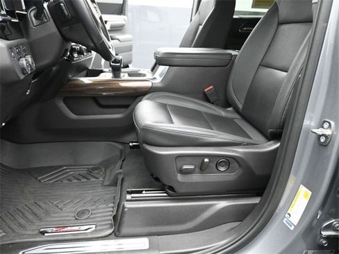 Used 2024 Chevrolet Silverado 1500 LT Trail Boss w/ LT Trail Boss Premium Package image 9