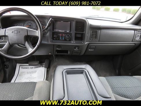 Used 2004 Chevrolet Avalanche 4x4 image 19