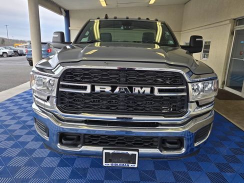 Used 2024 RAM 3500 Tradesman w/ Chrome Appearance Group image 2