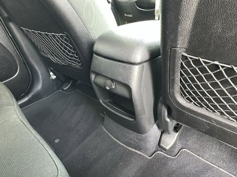 Used 2015 Kia Sorento LX image 25