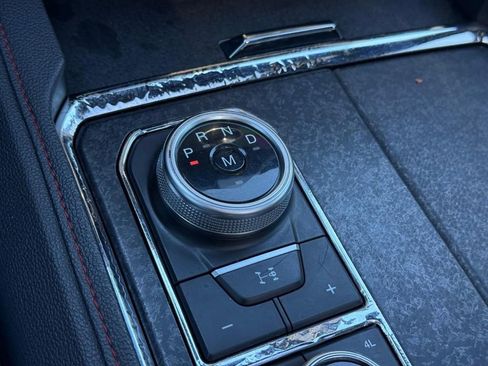 Used 2023 Ford Expedition Limited image 20