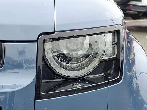 Used 2024 Land Rover Defender 90 X-Dynamic SE AWD/4WD image 34