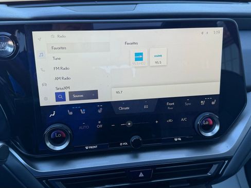 Used 2024 Lexus TX 350 AWD image 28