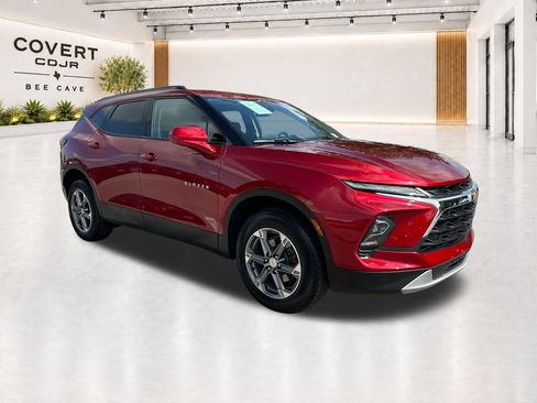 Used 2024 Chevrolet Blazer LT w/ Convenience Package FWD image 1