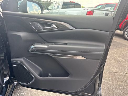 New 2026 Chevrolet Traverse High Country w/ LPO, Floor Liner Package FWD image 15